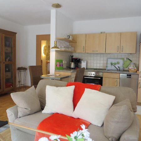 באד סודרודה Weisses-Haus-Am-Kurpark-Fewo-Bergblick מראה חיצוני תמונה