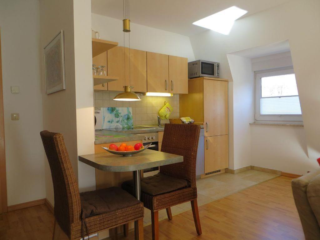 באד סודרודה Weisses-Haus-Am-Kurpark-Fewo-Bergblick מראה חיצוני תמונה